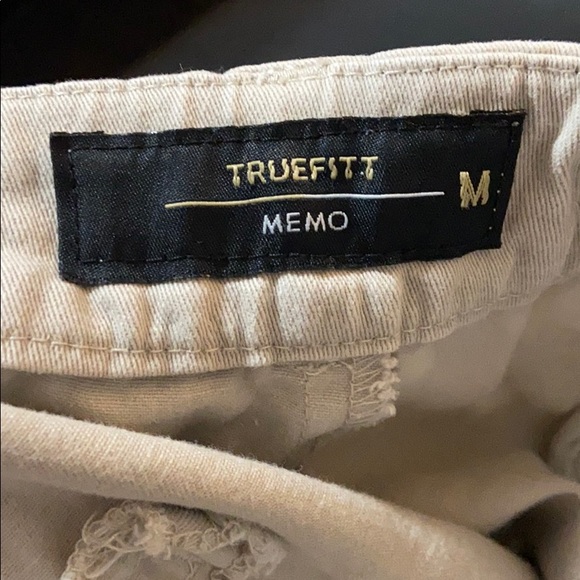 Shorts - Picture 3 of 3